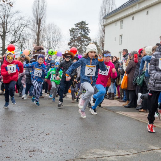 3. turopoljska fašnička trka - Preuzimanje ključeva grada
