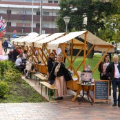 carousel-3